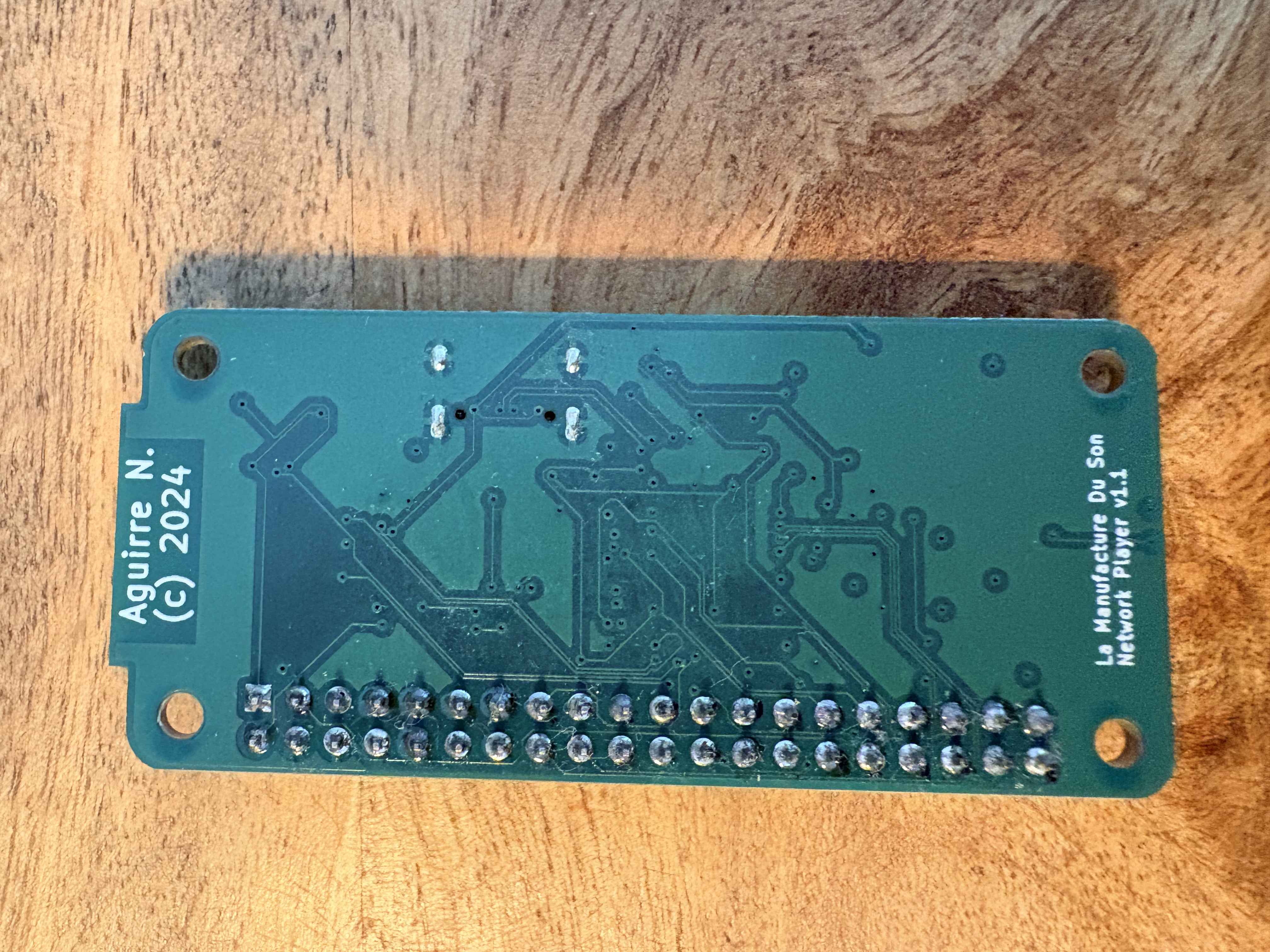 Network player v1.1, bottom side